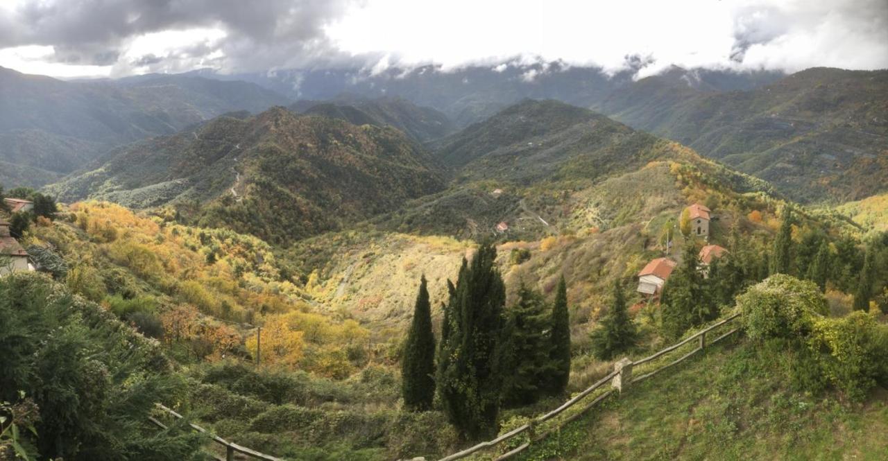 Lovers' Nest Baiardo Екстериор снимка